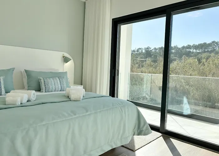 Casa Do Cruzeiro - By Sch Villa